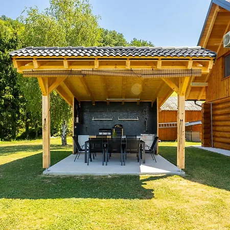 Сasa de vacaciones Harmonia Private Jacuzzi And Pool Retreat Near Rogaska *