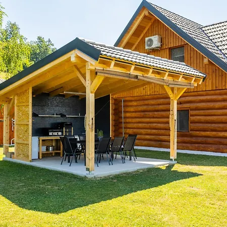 Harmonia Private Jacuzzi And Pool Retreat Near Rogaska Сasa de vacaciones