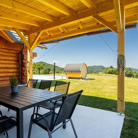 Harmonia Private Jacuzzi And Pool Retreat Near Rogaska Сasa de vacaciones Rogatec
